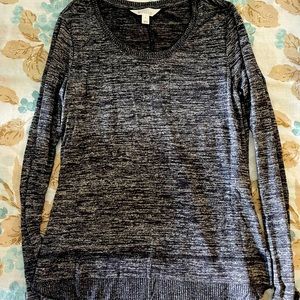 Super comfy long sleeve.